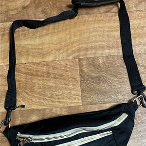 Stylish Black Crossbody Bag